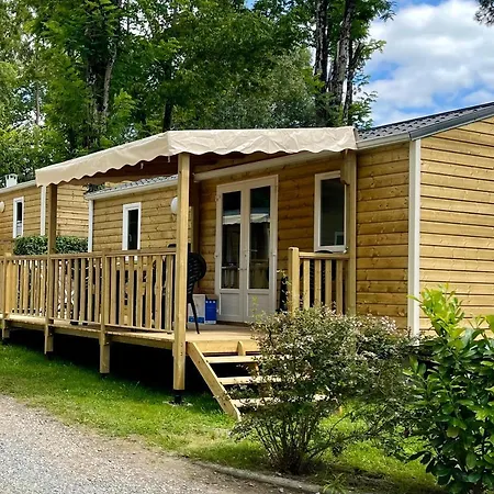 Le Pressoir Camping Petit-Palais-et-Cornemps