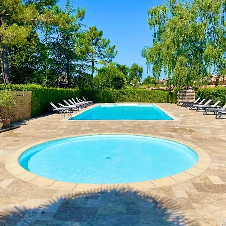 Le Pressoir 4*