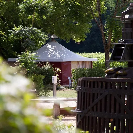 Camping Le Pressoir Petit-Palais-et-Cornemps