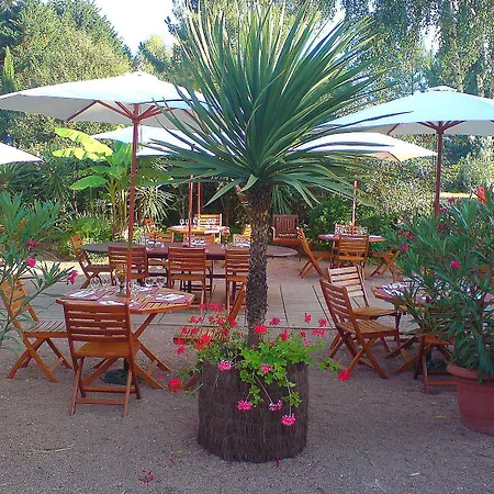 Le Pressoir 4* Petit-Palais-et-Cornemps