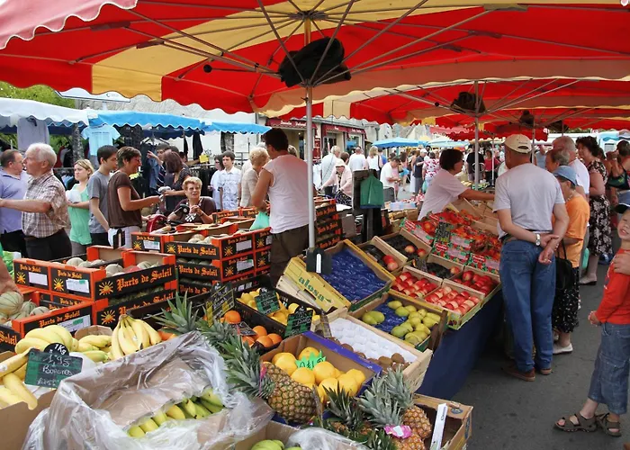 Le Pressoir Campeggio 4*