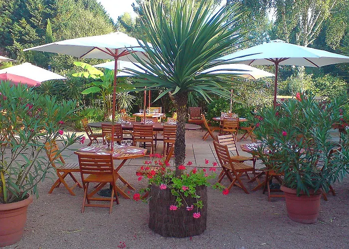 Le Pressoir 4* Petit-Palais-et-Cornemps